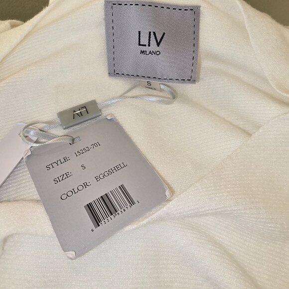 LIV Milano White Knit Sweater Shirt with Rhinestone Hearts - Picture 5 of 6